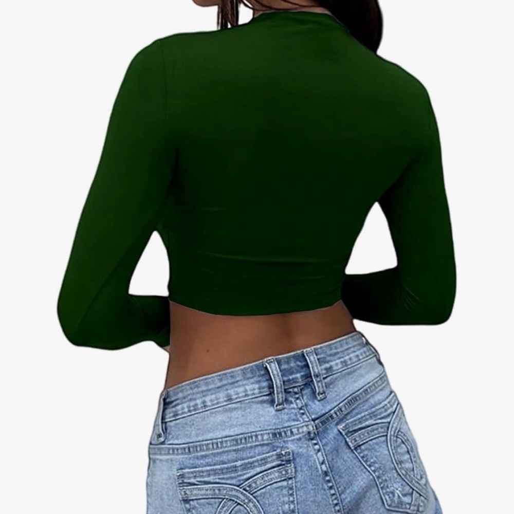 NWT long sleeve crop top - Picture 2 of 4